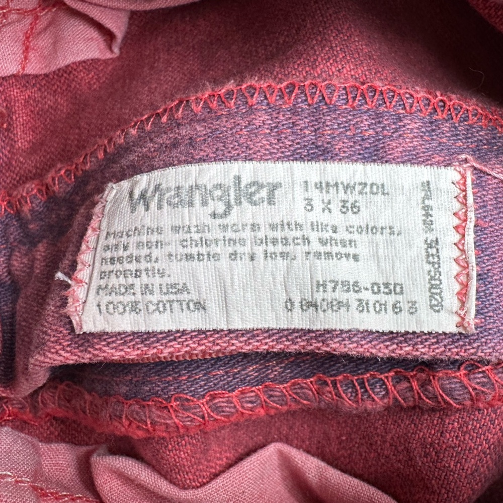 VINTAGE Wrangler Pink Jeans 3x36 Tall Straight Leg Western Cowboy USA Made 90s - Picture 3 of 6